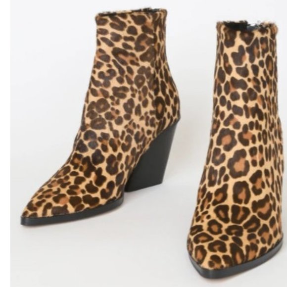 Dolce Vita Women's ISSA Leopard-Print Calf Hair Pointed-Toe Ankle Boots Size 6 - Picture 2 of 13